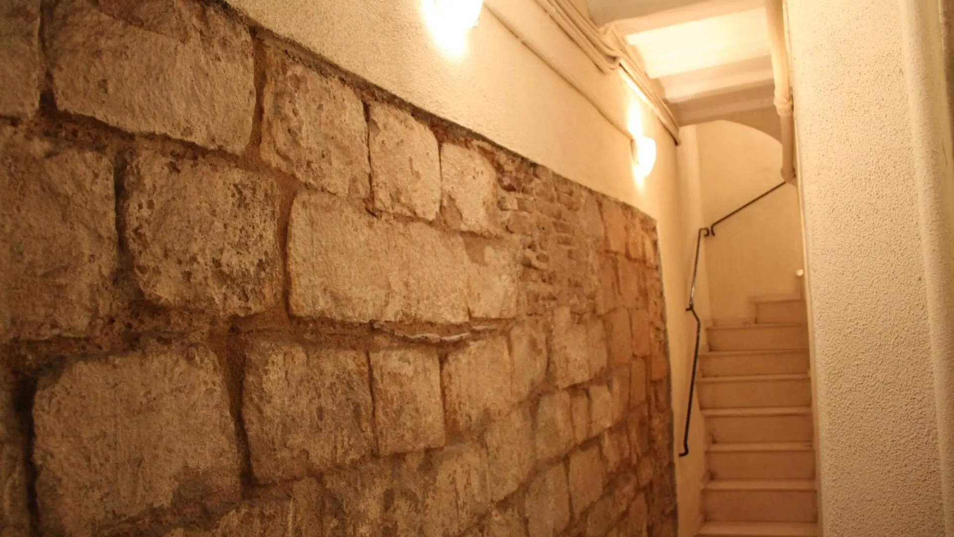 Apartment Ramblas Plaza Catalunya -Wi-Fi 300 Mbps Barcelona Spanje