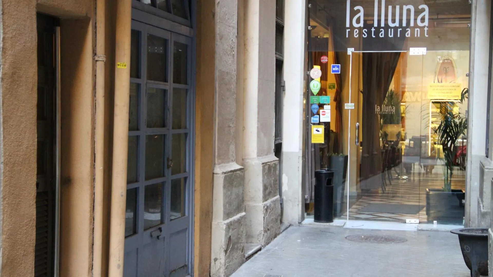 Apartment Ramblas Plaza Catalunya -Wi-Fi 300 Mbps Barcelona